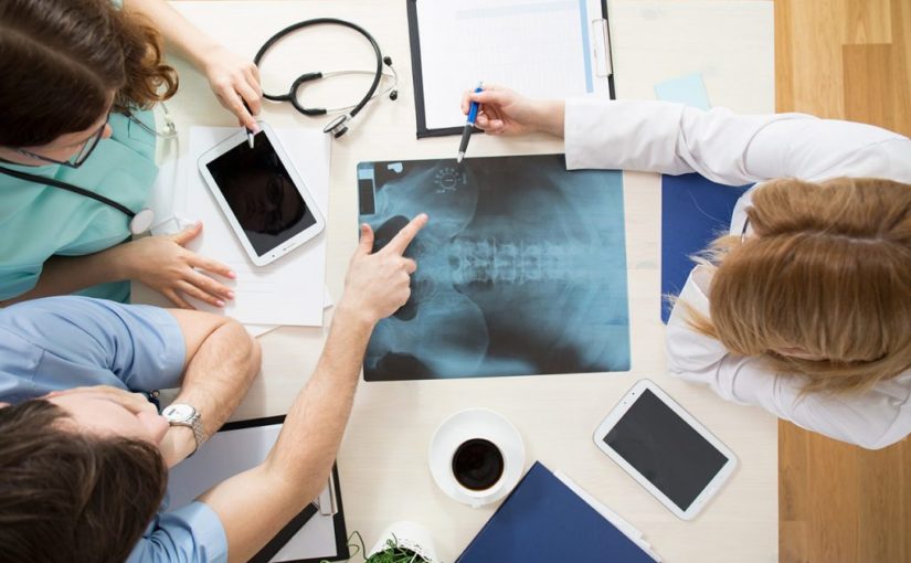 Leczenie osteopatią to medycyna niekonwencjonalna ,które błyskawicznie się ewoluuje i pomaga z problemami zdrowotnymi w odziałe w Krakowie.